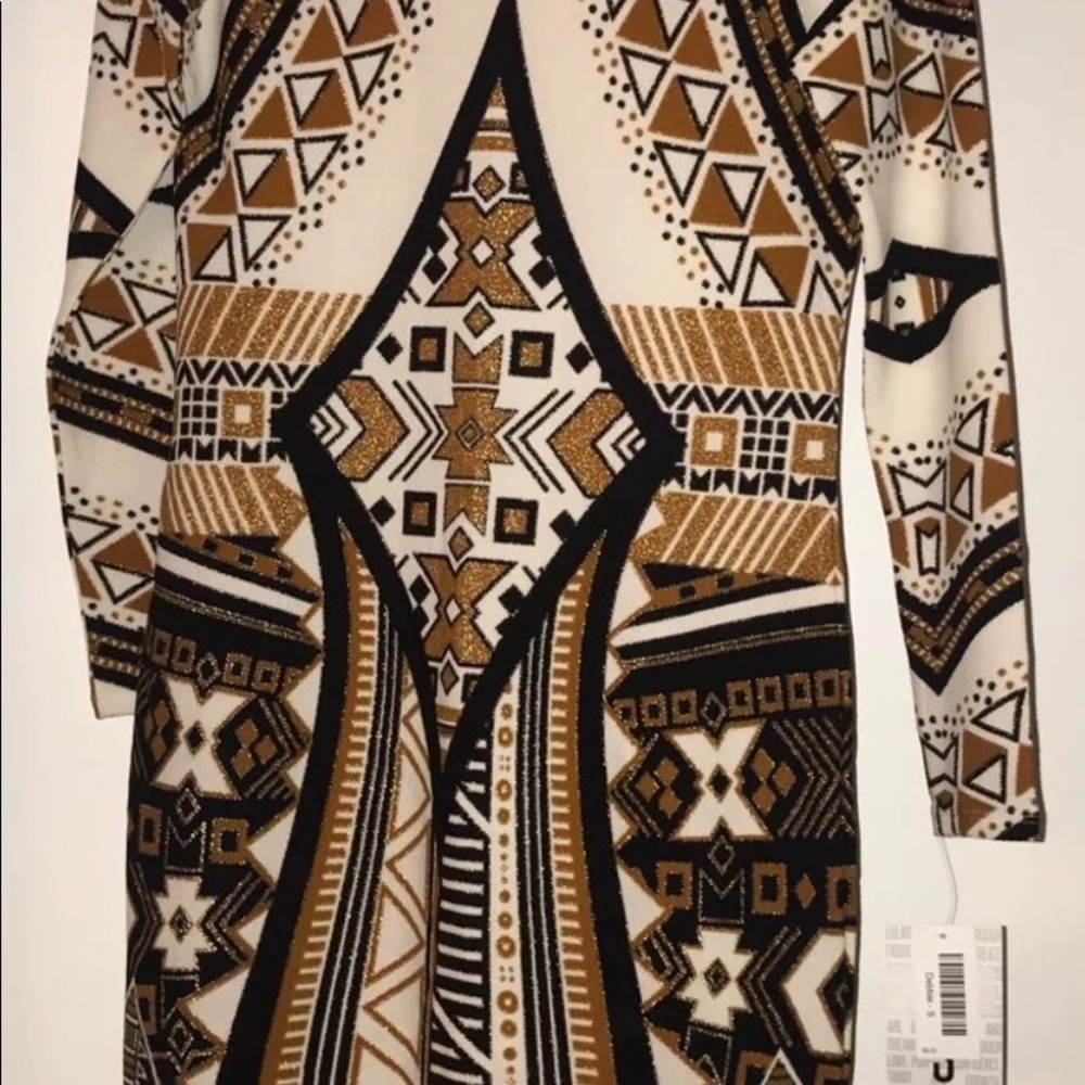 BNWT Elegant Lularoe Debbie size small